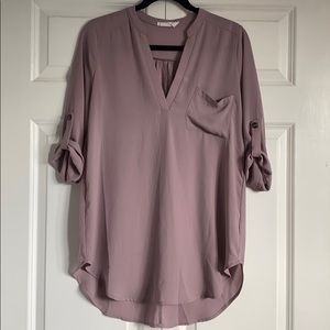 Lush Perfect Roll Tab Sleeve Tunic